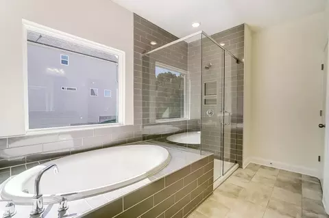 Bath - 3170 Three Chopt Rd, Gum Spring, VA 23065 photo 1 of 18