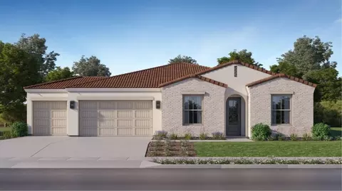 963 Summit Way W, Madera, CA 93636