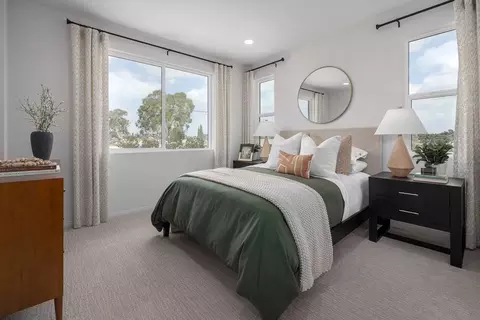 Bedroom - 5901 Atlantic Ave, Long Beach, CA 90805 photo 1 of 1