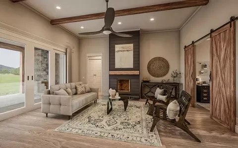 Living - Jeremiah Ct, Hickory, NC 28601 photo 1 of 4