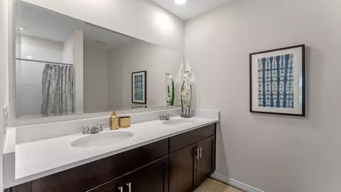 Bath - 3029 Grey Moss Dr, Saint Cloud, FL 34773 photo 3 of 4