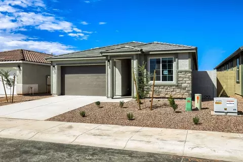 5586 E Peccary Ln, San Tan Valley, AZ 85143
