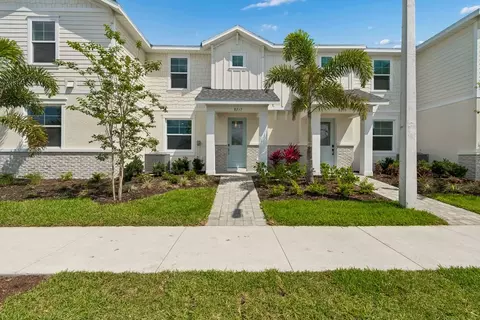 8217 Seaflower Pkwy, Bradenton, FL 34210
