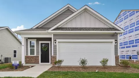105 Laurel Pointe Dr, Waynesville, NC 28785