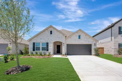 13922 Baikal Manor Dr, Santa Fe, TX 77510