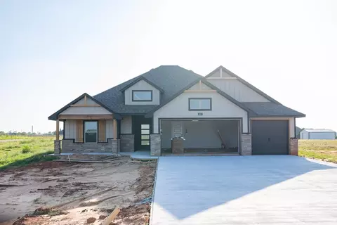 667 Straight St, Guthrie, OK 73044
