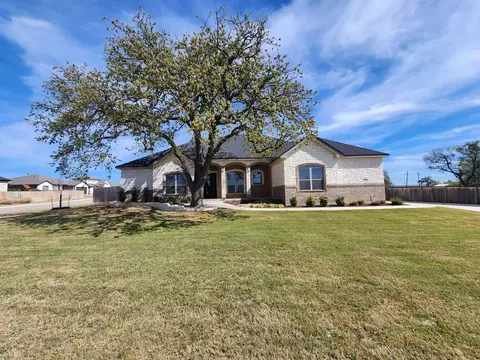 Exterior - 406 Eagle Hts, Salado, TX 76571 photo 2 of 13