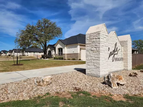Exterior - 406 Eagle Hts, Salado, TX 76571 photo 4 of 13