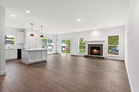Living - 1 Hazel Ct, Wright City, MO 63390 photo 14 of 18