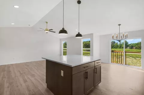Living - 1 Hazel Ct, Wright City, MO 63390 photo 10 of 18