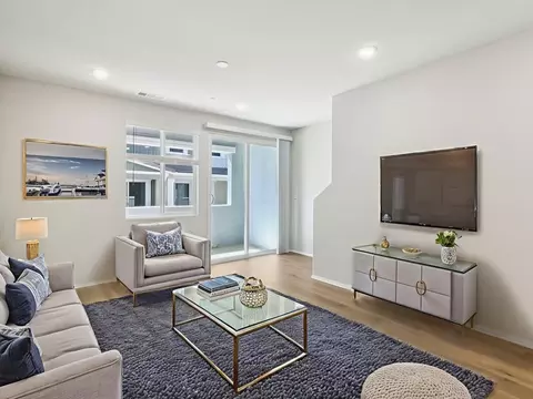 Coming Soon, Anaheim, CA 92805 photo 3