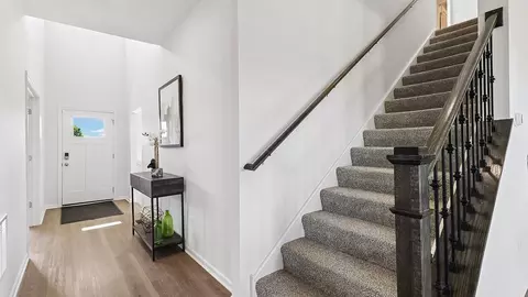 Entry Way - 265 Snowdrop Ln, Elgin, IL 60124 photo 9 of 12
