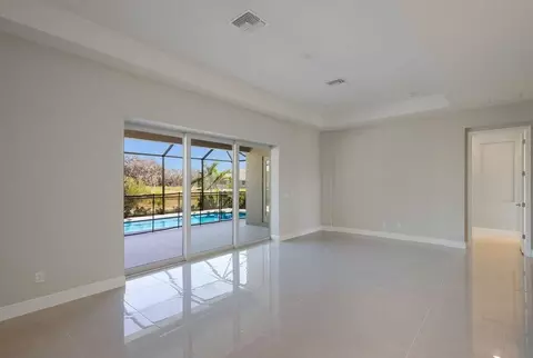 Living - 12390 Cedar Pass Trl, Parrish, FL 34219 photo 4 of 9