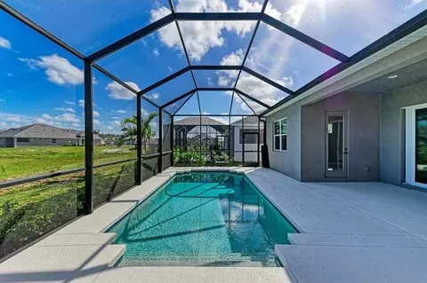 Exterior - 12390 Cedar Pass Trl, Parrish, FL 34219 photo 2 of 10
