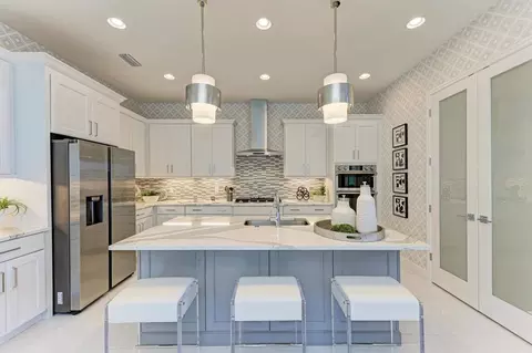 Kitchen - 12390 Cedar Pass Trl, Parrish, FL 34219 photo 4 of 11