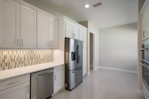 Kitchen - 12390 Cedar Pass Trl, Parrish, FL 34219 photo 1 of 11