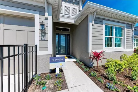 Exterior - 12390 Cedar Pass Trl, Parrish, FL 34219 photo 6 of 10