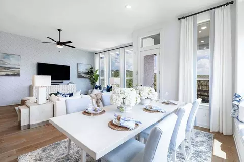 Dining - 325 Vale Run, Kyle, TX 78640 photo 2 of 5