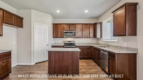 Kitchen - 201 Gus Loop, Georgetown, TX 78626 photo 1 of 4