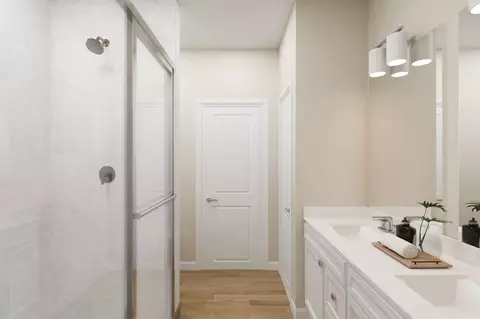 Bath - 1016 Dumfries Ct, Mcdonough, GA 30253 photo 1 of 8
