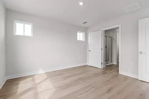 Bedroom - 1016 Dumfries Ct, Mcdonough, GA 30253 photo 6 of 11