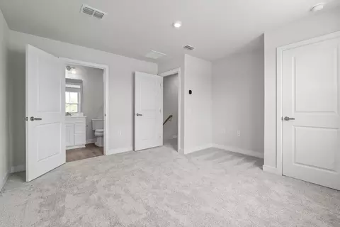 Bedroom - 1016 Dumfries Ct, Mcdonough, GA 30253 photo 9 of 11