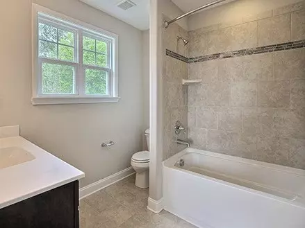 Bath - 9778 Lehigh Ave, Savannah, GA 31406 photo 2 of 9