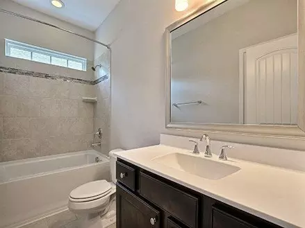 Bath - 9778 Lehigh Ave, Savannah, GA 31406 photo 1 of 9