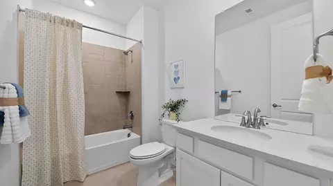 Bath - 5276 E 146th Ct, Thornton, CO 80602 photo 3 of 6