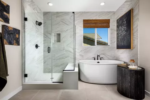 Bath - 1613 Wren Ave, Redlands, CA 92374 photo 5 of 9