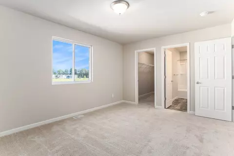 Bedroom - Henry Drive, Knox, IN 46534 photo 1 of 8