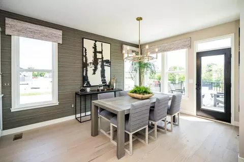Dining - 2705 Buckridge Dr, Cincinnati, OH 45233 photo 5 of 12
