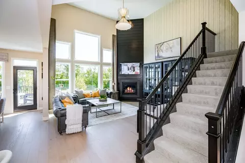 Living - 2705 Buckridge Dr, Cincinnati, OH 45233 photo 6 of 16