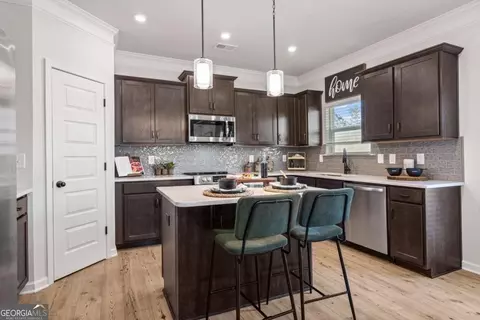 Kitchen - 223 Shantz Way, Byron, GA 31008 photo 1 of 8