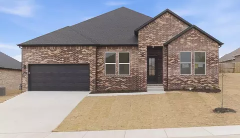 5569 Annika Ave, Springdale, AR 72762