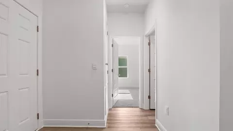 Entry Way - 104 Gray Owl Dr E, Freeport, FL 32439 photo 2 of 3