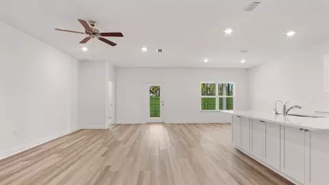 Living - 104 Gray Owl Dr E, Freeport, FL 32439 photo 1 of 2