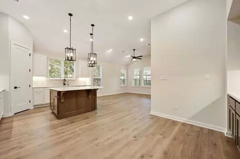 Living - 12990 Soaring Forest Dr, Conroe, TX 77302 photo 5 of 5