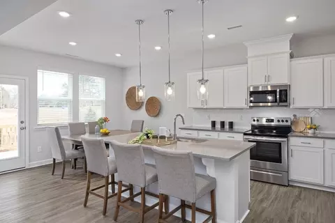 Kitchen - 2915 Carpenter Rd, Durham, NC 27704 photo 4 of 5