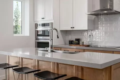 Kitchen - 246 E 8000 S, Sandy, UT 84070 photo 1 of 9