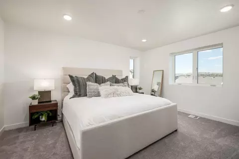 Bedroom - 246 E 8000 S, Sandy, UT 84070 photo 4 of 6