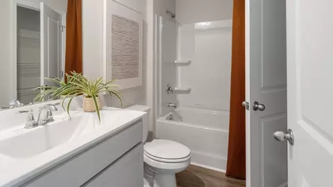 Bath - 3102 Lobelia Ln, Leland, NC 28451 photo 5 of 6