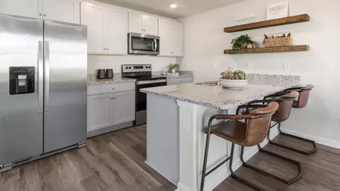 Kitchen - 3102 Lobelia Ln, Leland, NC 28451 photo 6 of 8
