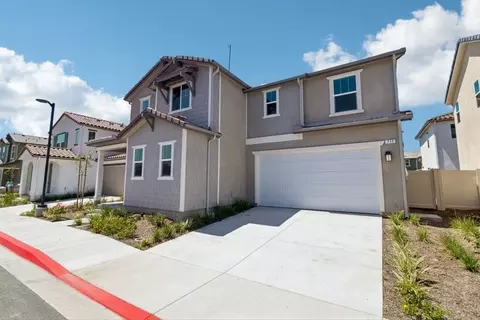 711 Kingbird Loop, Oceanside, CA 92058