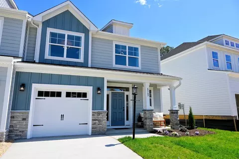 Exterior - 6404 Quinlynn Pl, Midlothian, VA 23112 photo 7 of 13