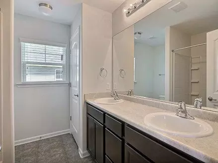 Bath - Cross Creek Drive, Pooler, GA 31322 photo 3 of 6