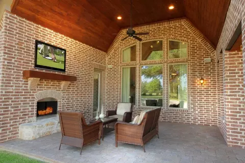 Exterior - 5410 Elegance Pl, Manvel, TX 77578 photo 5 of 10