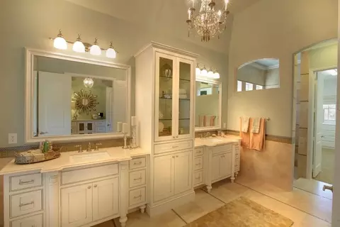 Bath - 5410 Elegance Pl, Manvel, TX 77578 photo 1 of 5