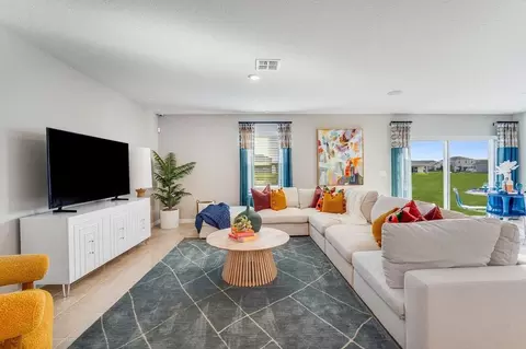 Living - 13516 Camelot Ct, Parrish, FL 34219 photo 1 of 4
