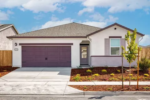 Exterior - 6690 Gallop Ln, Riverbank, CA 95367 photo 6 of 9